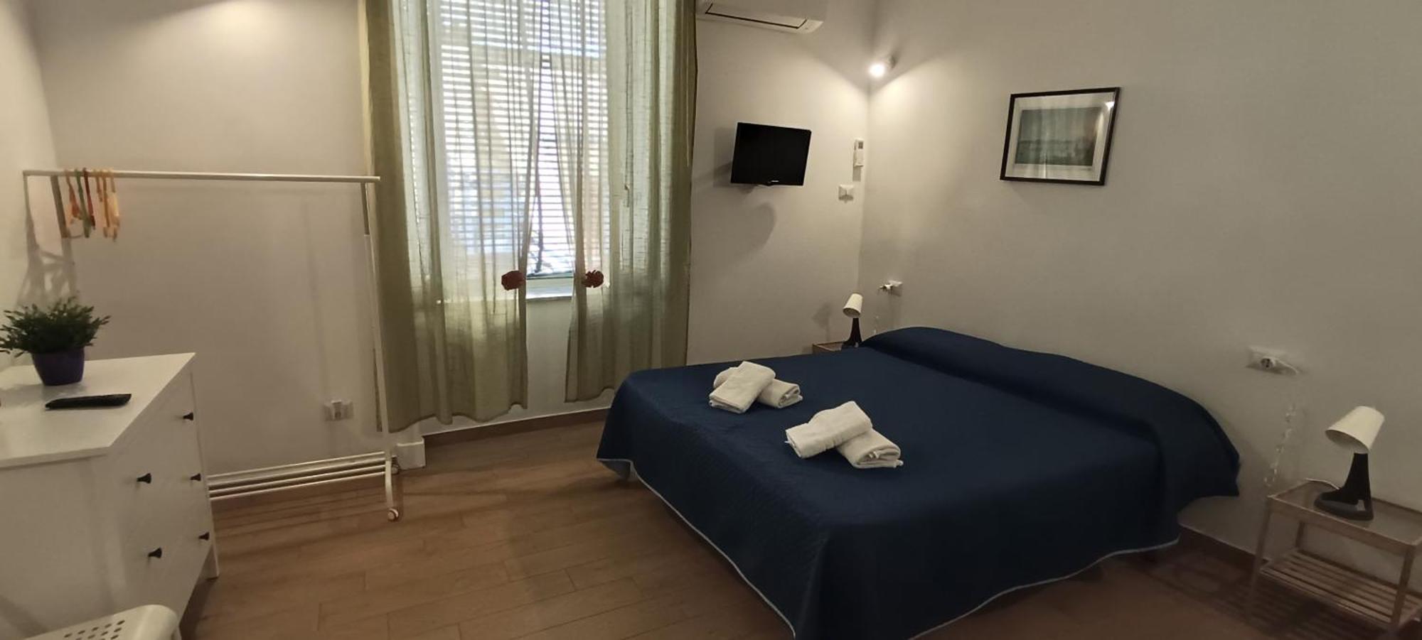 Casa Laura Oliva Mancini Frühstückspension Neapel
